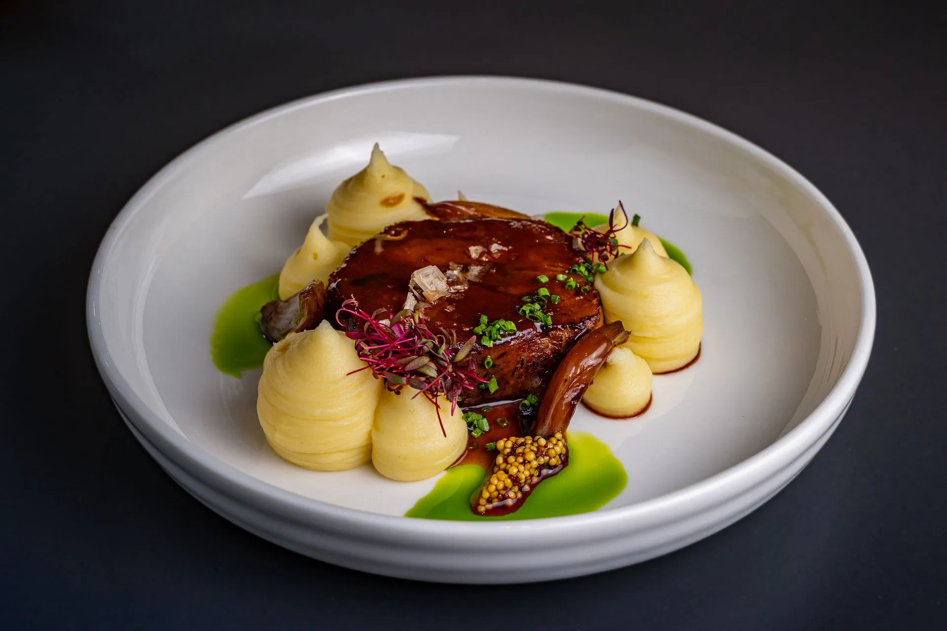 Füstölt lazac saláta, francia dresszing